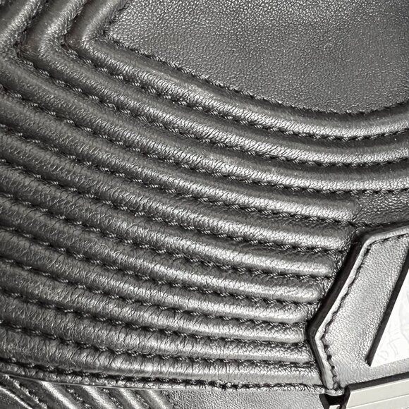 Hayden Harnett for Disney Signature Tron Legacy Hobo bag - Picture 4 of 13